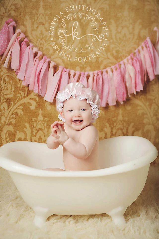 Pink Bubblegum Rag Tie Garland