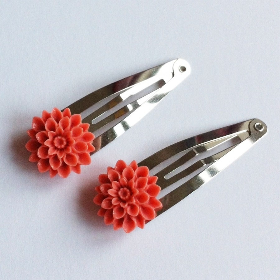 Orange flower hair clips silver with gift bag