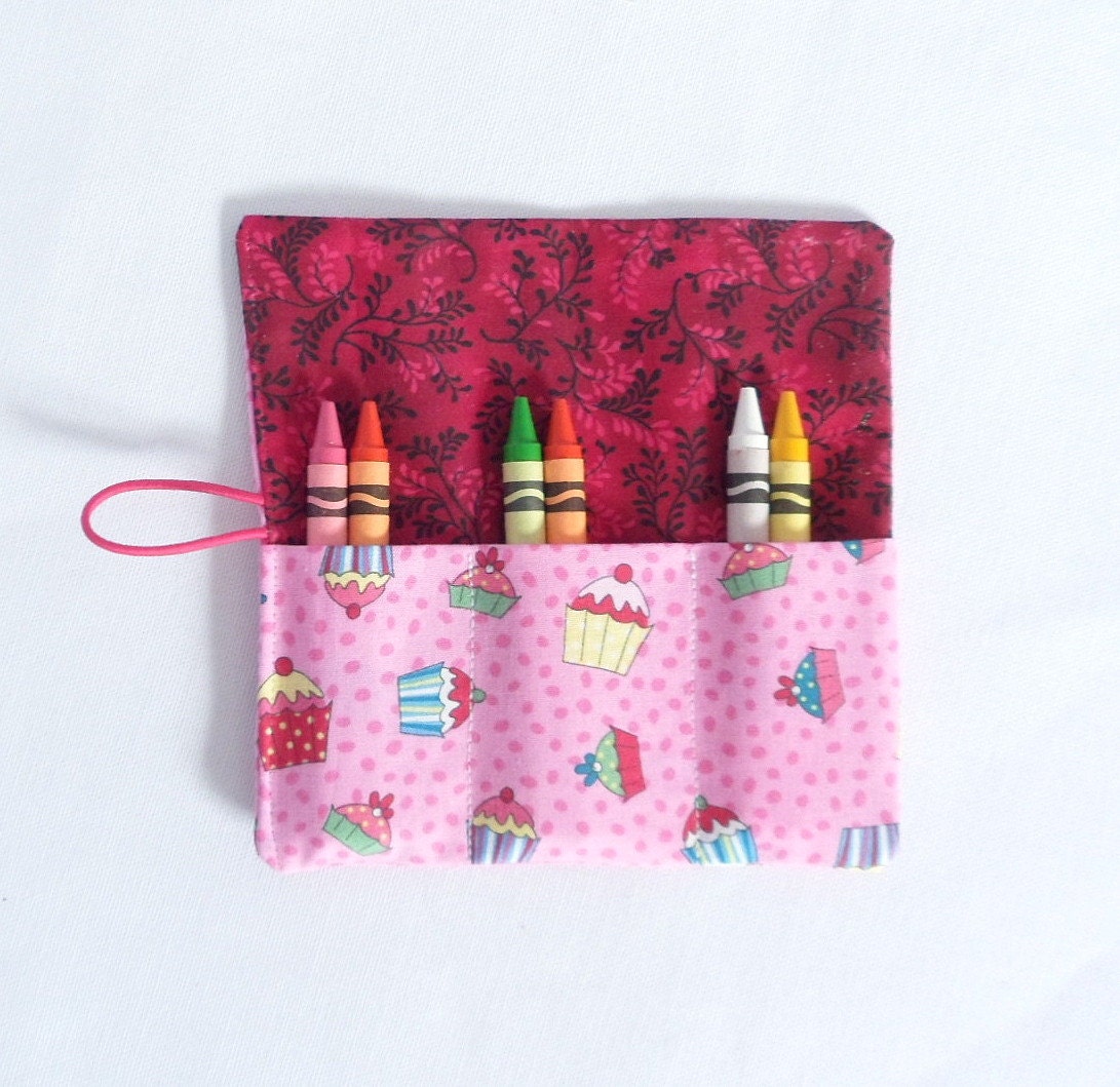 Small Crayon Roll Up, Party Favor, Cupcakes for Girls