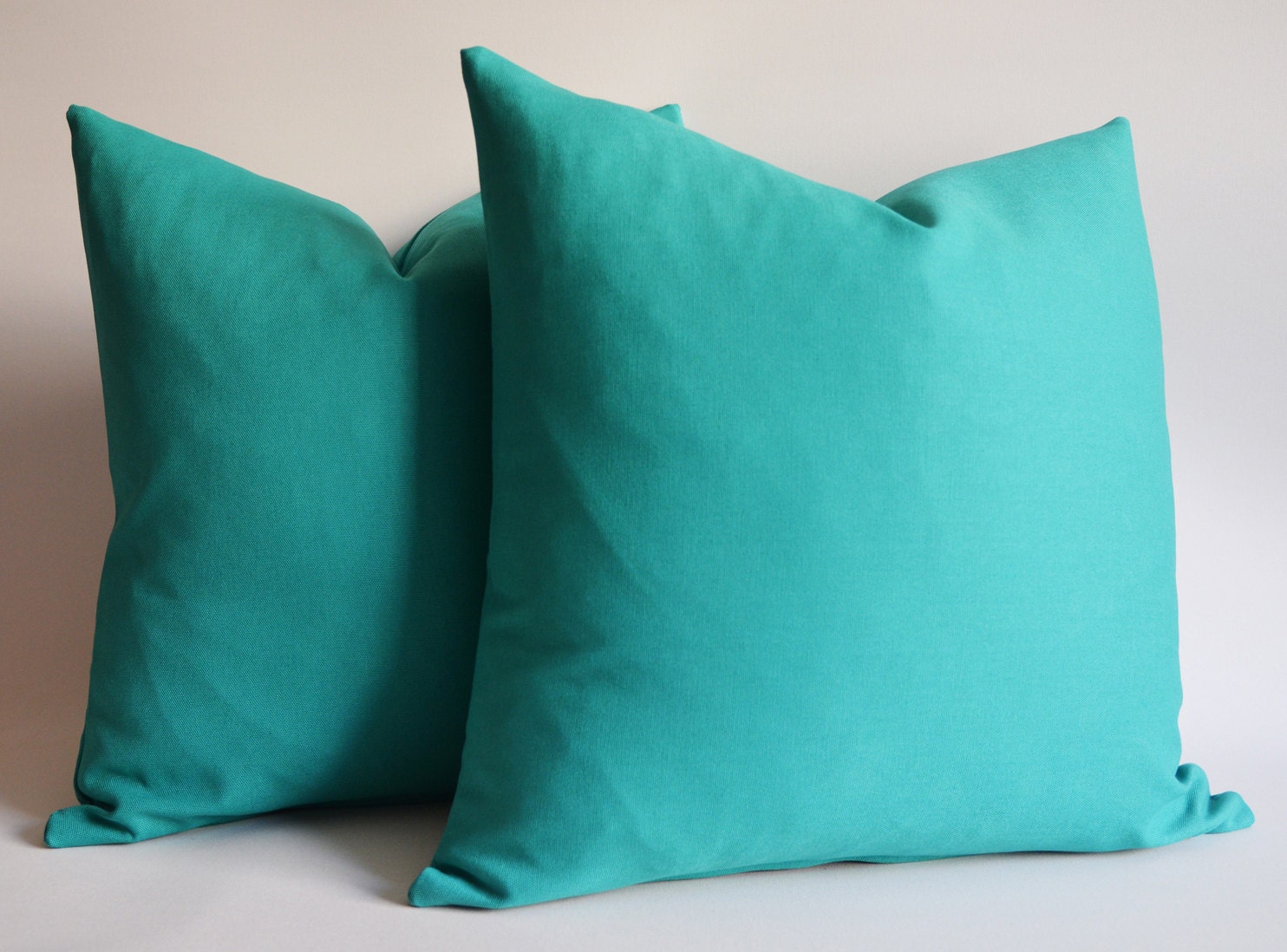 Sukan / 1 Canvas Pillow Cover Turquoise - decorative throw pillow covers - shams - euro pillow covers - european pillows - 22x22 pillows