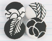 Fabric Covered Buttons - Silhouette Foliage Mix - Black / White (19mm) x 4