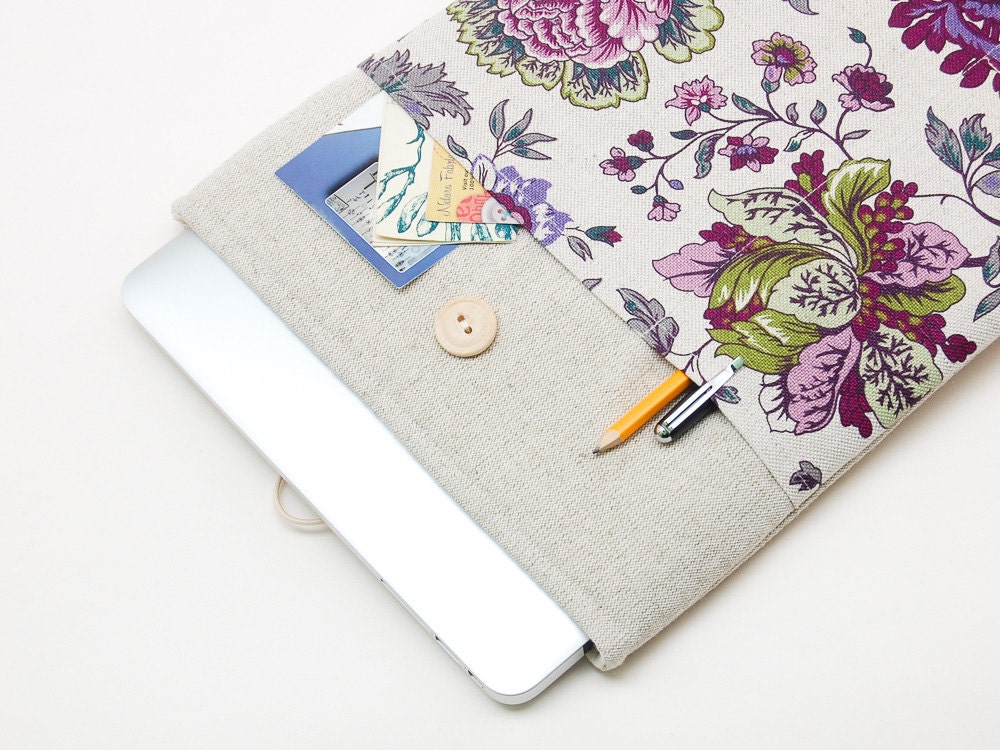 13 inch Macbook Pro case. Linen Macbook 13 sleeve with flowers pocket. Custom bag, pouch and other cover orders available
