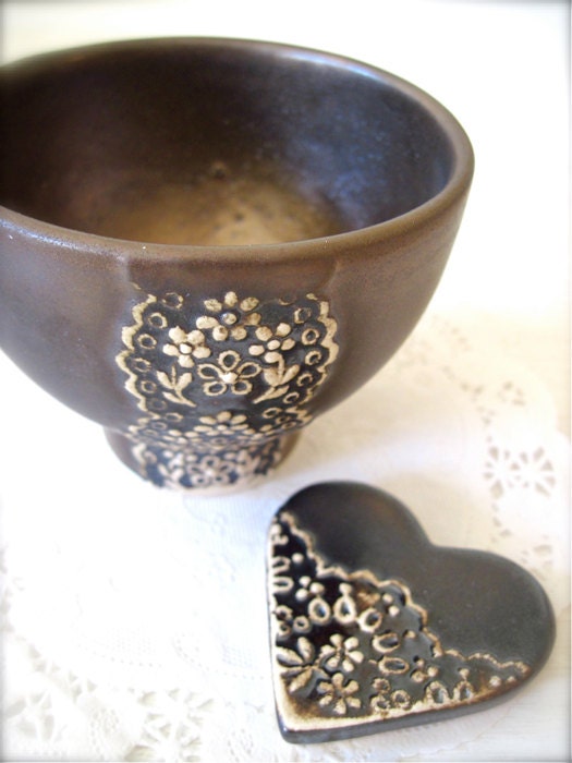 Black Gold Ceramic Lace Bowl-Hideminy Lace Series