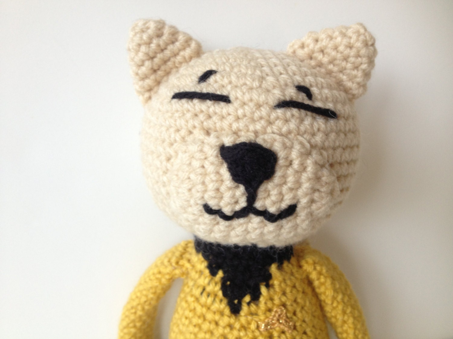 Star Trek Captain Kirk Crochet Cat Yellow Shirt Amigurumi