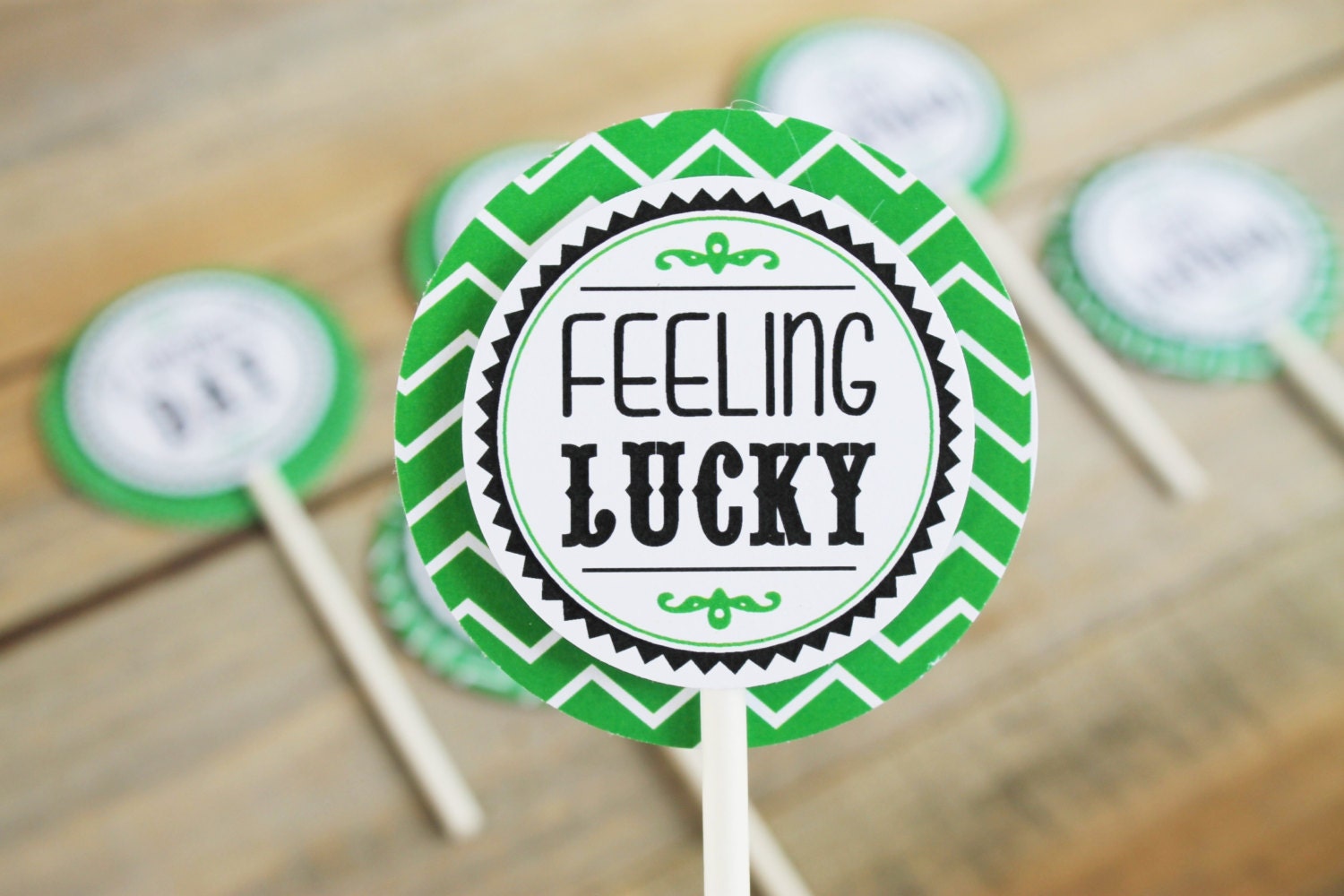 St. Patrick's Day. Circle Tags. DIY Printable Design. Pinkadot Shop