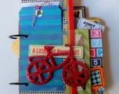 MiNi ScrAPbOOk - a LitTLe DiRT -  MixED MediA ScrAPbOOk AlBum - haNdMaDe - BriGHT coLoRS HaPPy PagEs