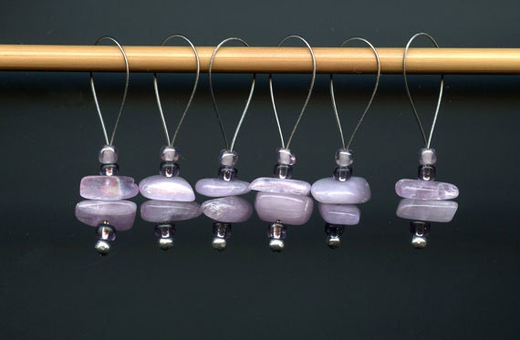 Knitting Stitch Markers Kunzite Snag Free Any Size Needles Glass Beads Lavender