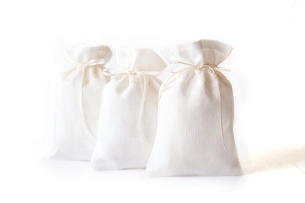 Gift bags - Ivory Linen Gift Bags set of 5 - Wedding Favors gift bags