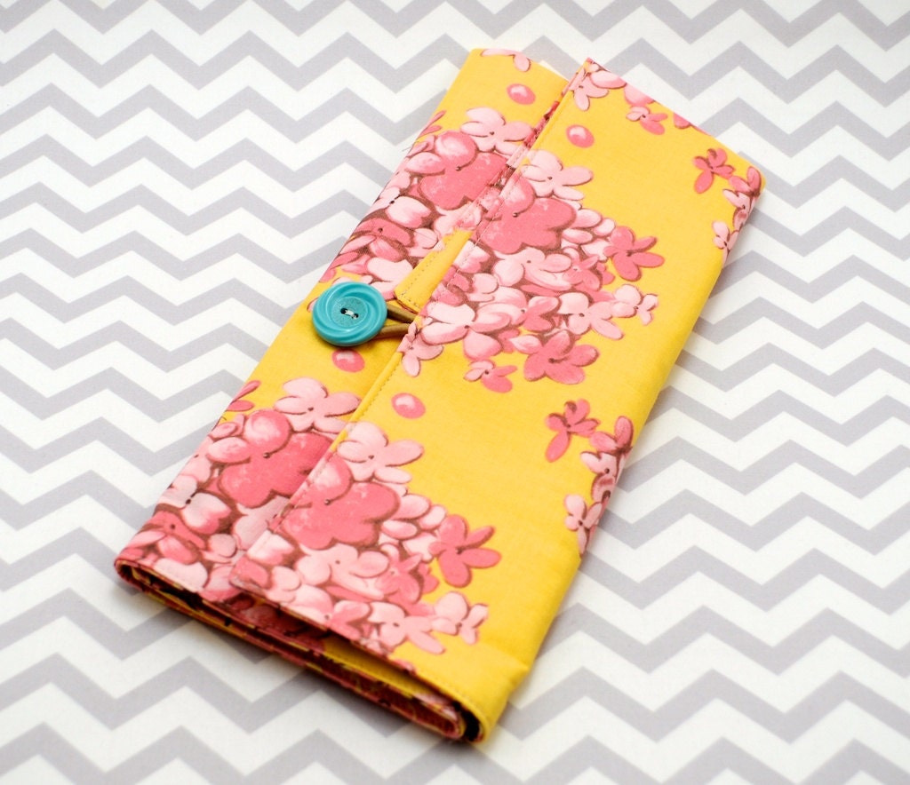 Double Pointed Knitting Needle Organizer Or Pencil Crayon Organizer - Yellow and Pink Hydrangea Fabric