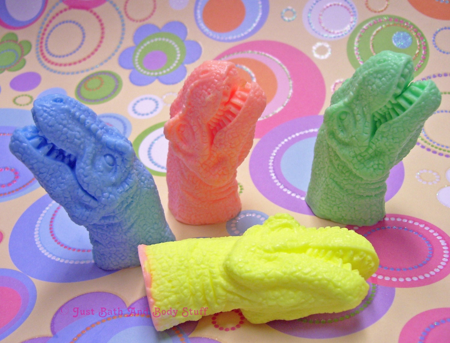 Dinosaur Soap T Rex Novelty Glycerin Set 4 Heads Kids Party Favor Gift Bath Fun Handmade