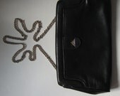 Black leather vintage envelope purse silver chain strap hardware made in Uruguay 70s 80s