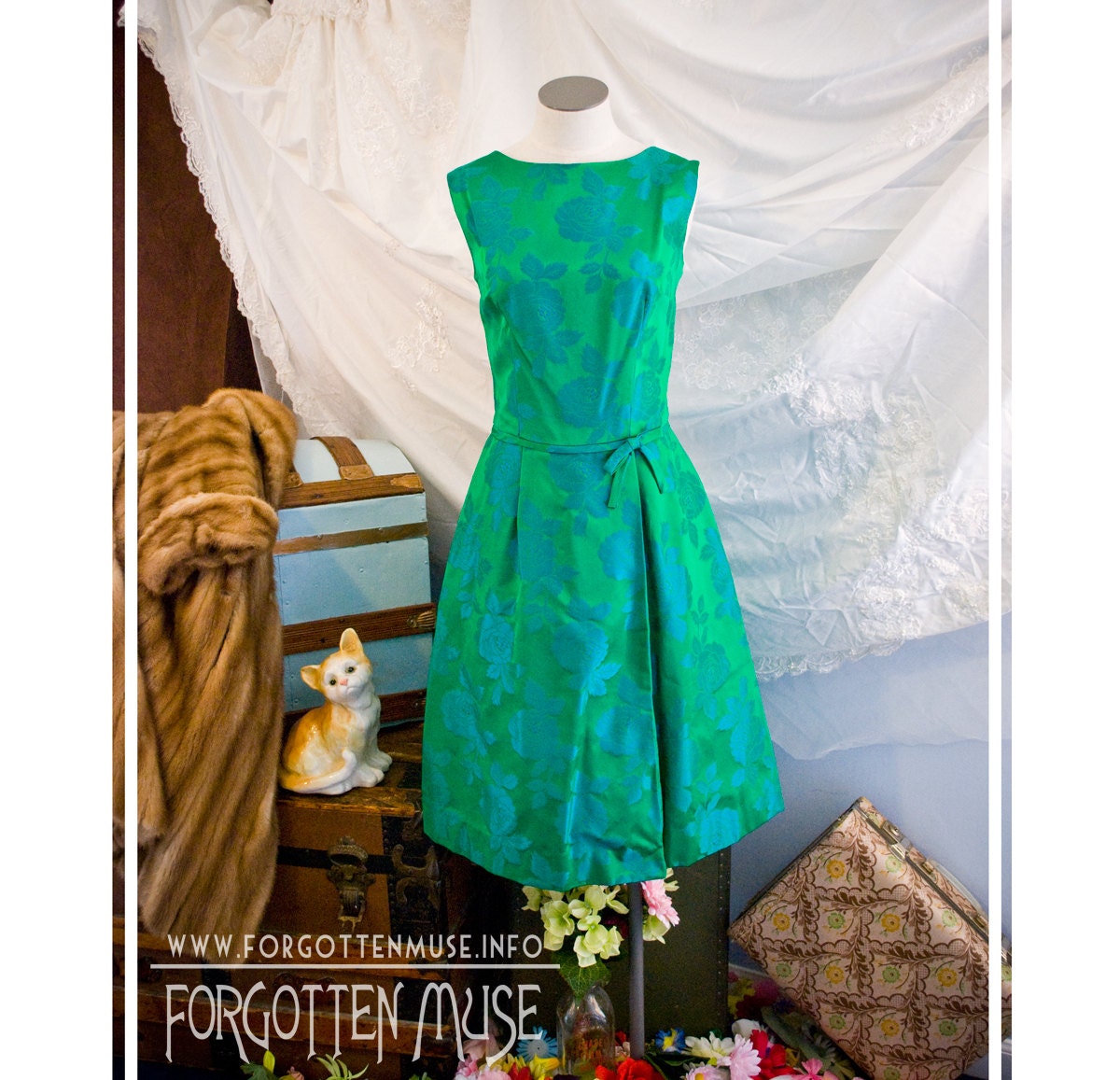 60s - Gemini - green and blue sleeveless floral brocade cocktail dress - size S