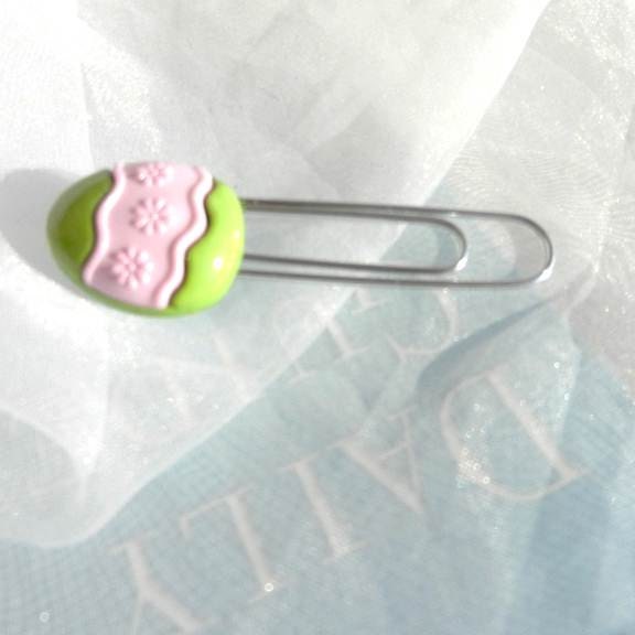 Green Pink Easter Egg Paperclip Bookmark