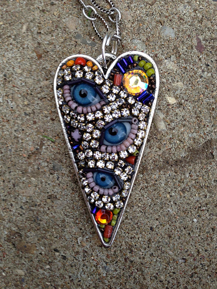 Large Three Eye Heart Pendant (blue)