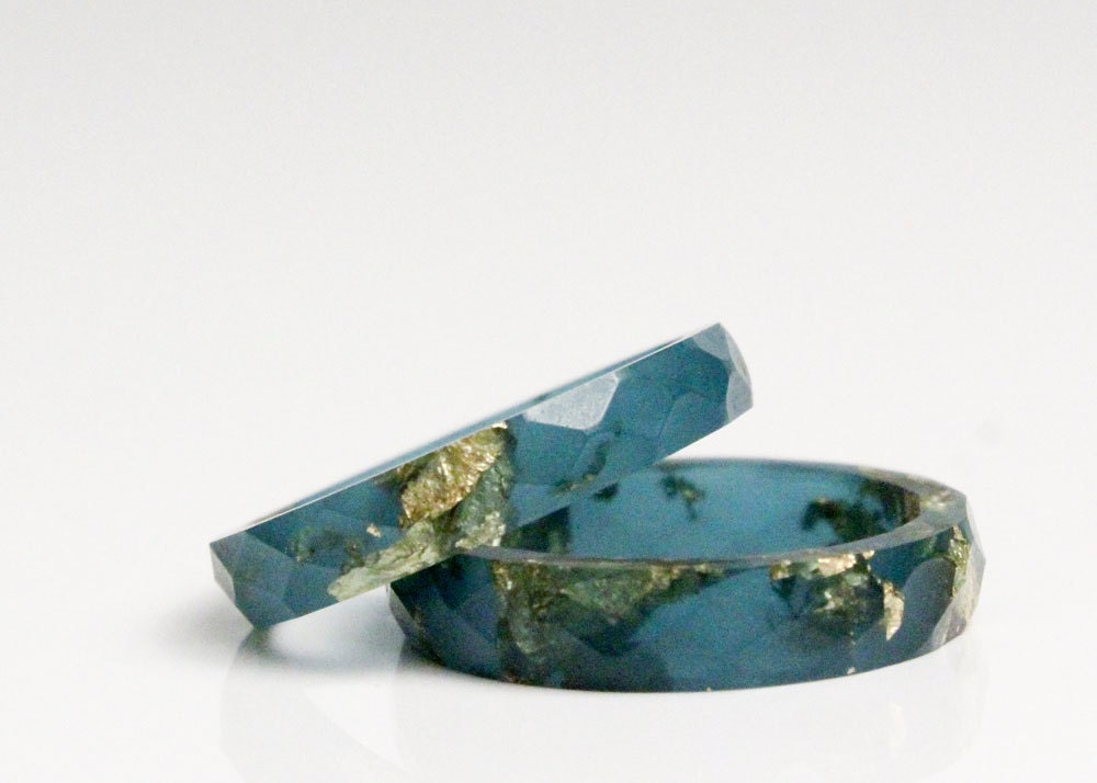 teal with gold leaf size 8 thin multifaceted eco resin ring