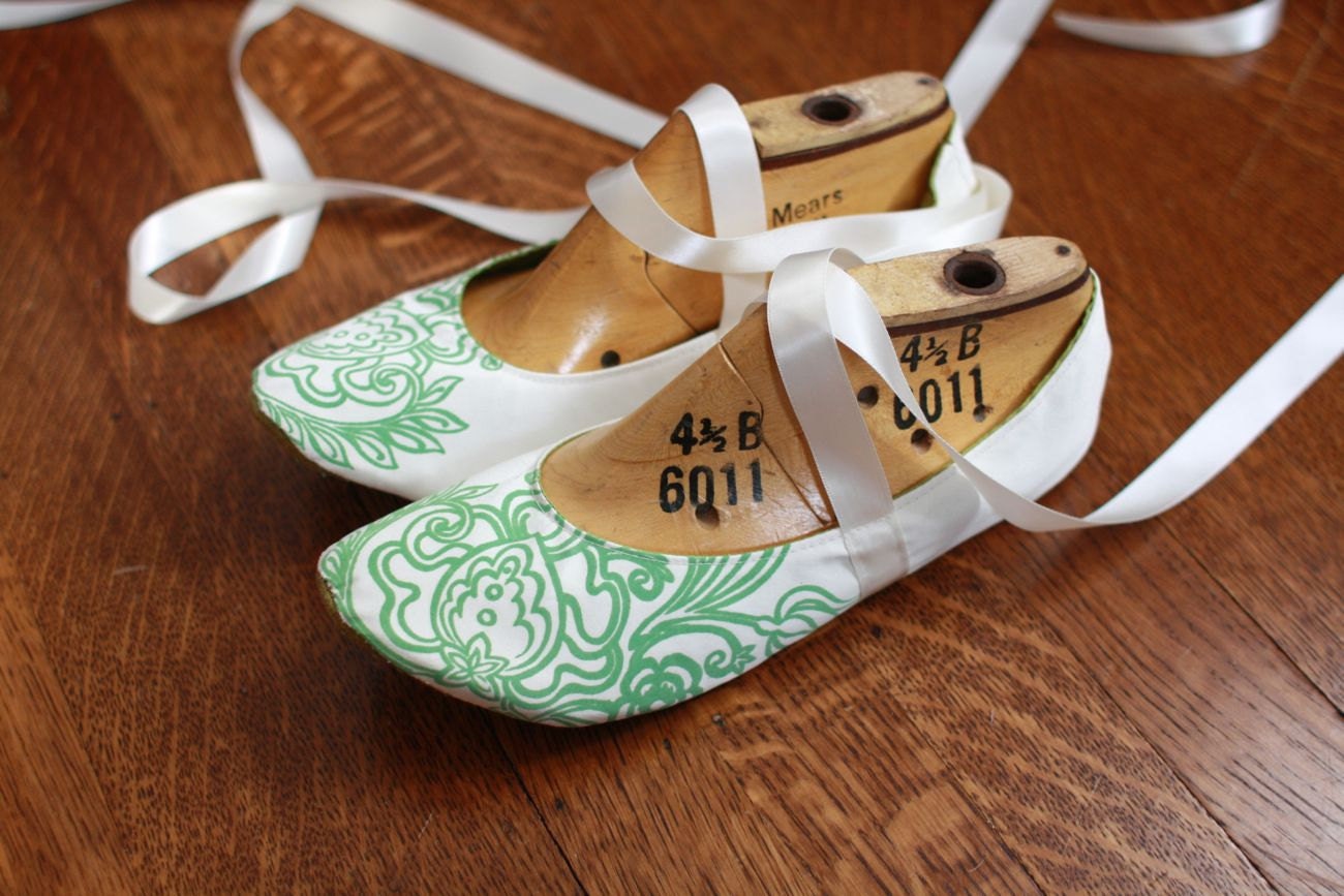 Vegan, Upturned Toe, Ivory Satin Slippers, with Green Print, Ballet Ties