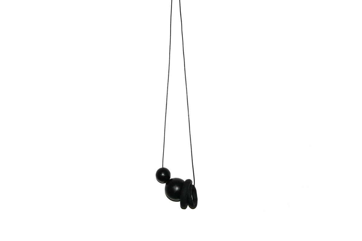 Paramount in Black/Black//