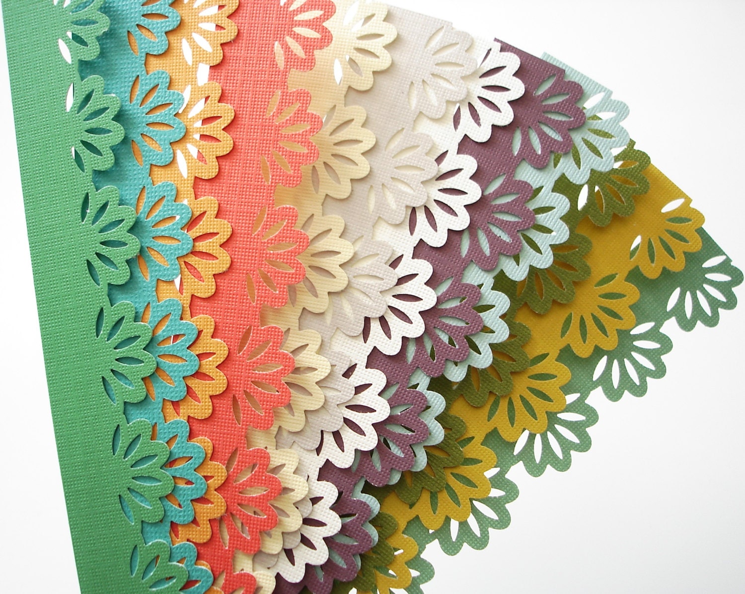 12 Textured Pointed Flower Edges Border Strips Trims Scrapbook Embellishments - BS04