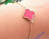 Pretty gold red clover flower pendant hand chain jewelry punk style