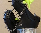 Heel Less Sculpted Platform Spiked Women Shoes Black size 7 1/2...A SpikesByG Design