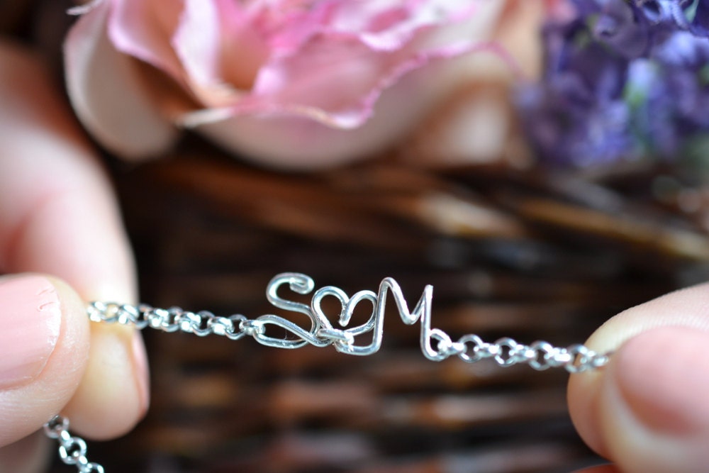 Personalized bracelet with your initial and a sweet heart