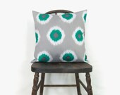 Outdoor pillow cover - Throw pillow covers 18x18 - Modern decor -  Ikat dots in turquoise, white and grey decorative pillow