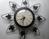 Vintage Midcentury Leaf Clock