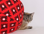 Cat Ball Modern Kitty Play Cave in Red and Black Flowers