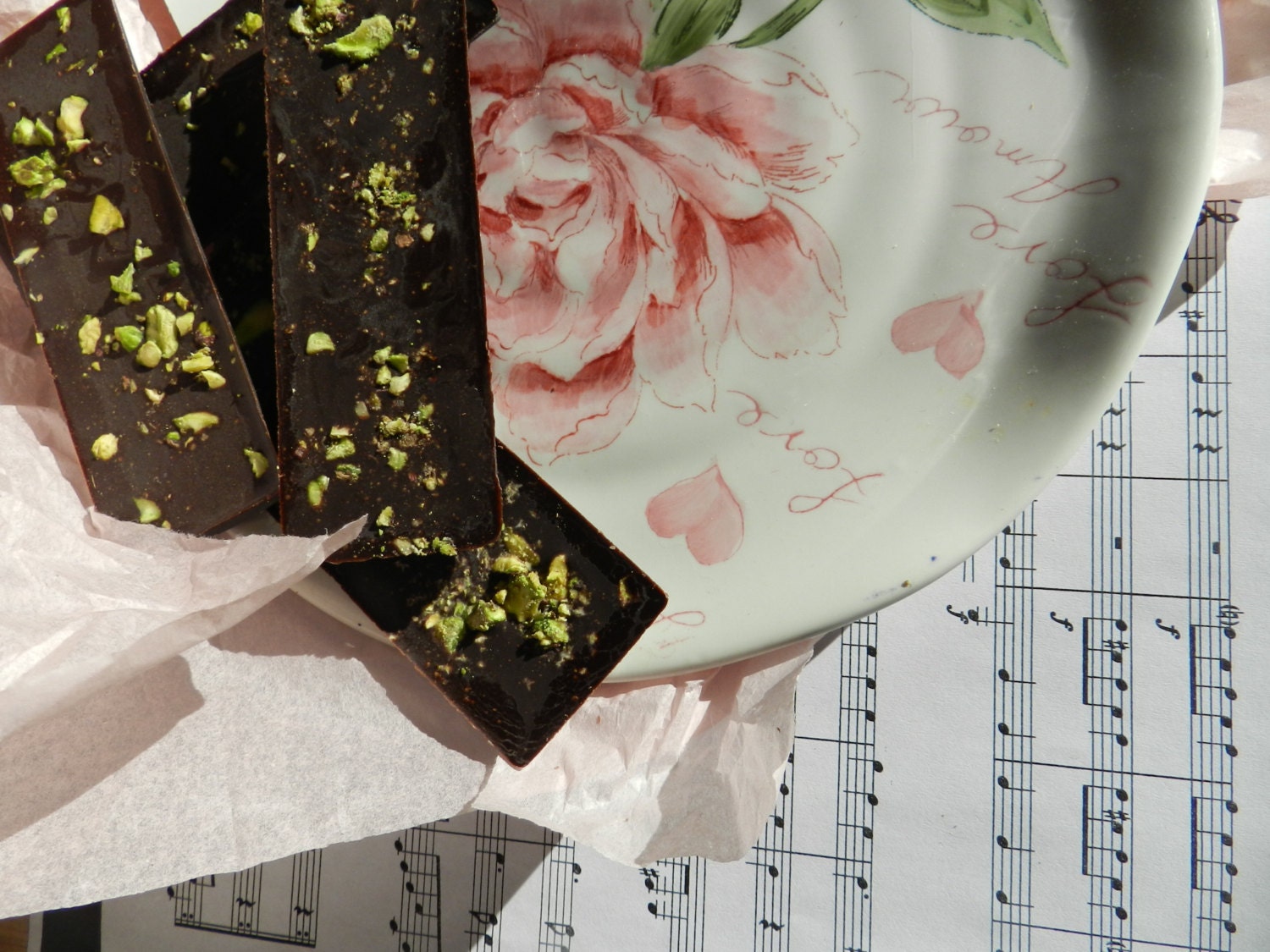 Pistachio Hemp Chocolate (Raw, Vegan, Organic)