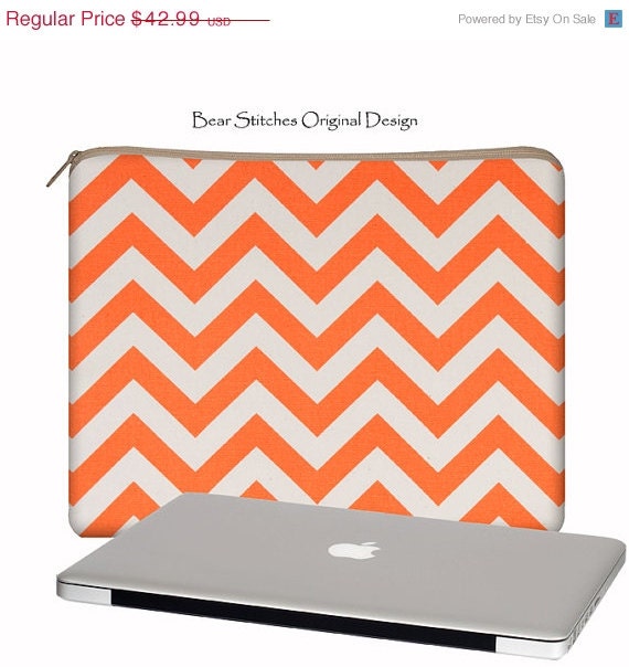ON SALE  13" Laptop Sleeve MacBook Pro, Woman's Laptop Case, THREE Pockets, Padded Case,  Travel Bag, Orange,