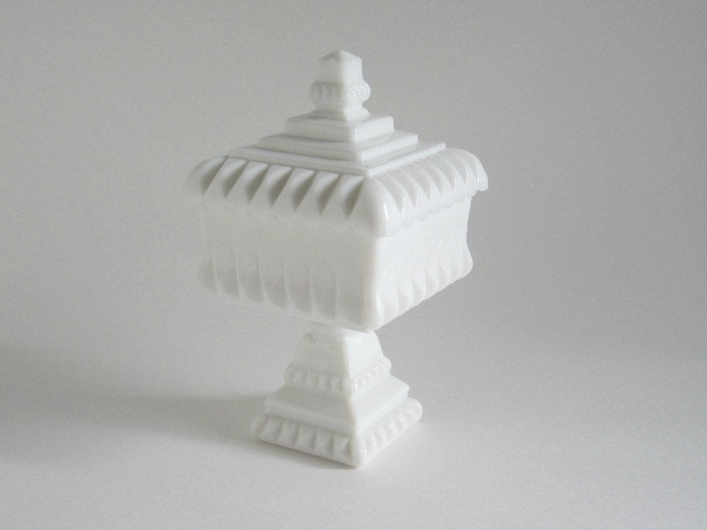 Vintage Milk Glass Wedding Bowl - Westmoreland
