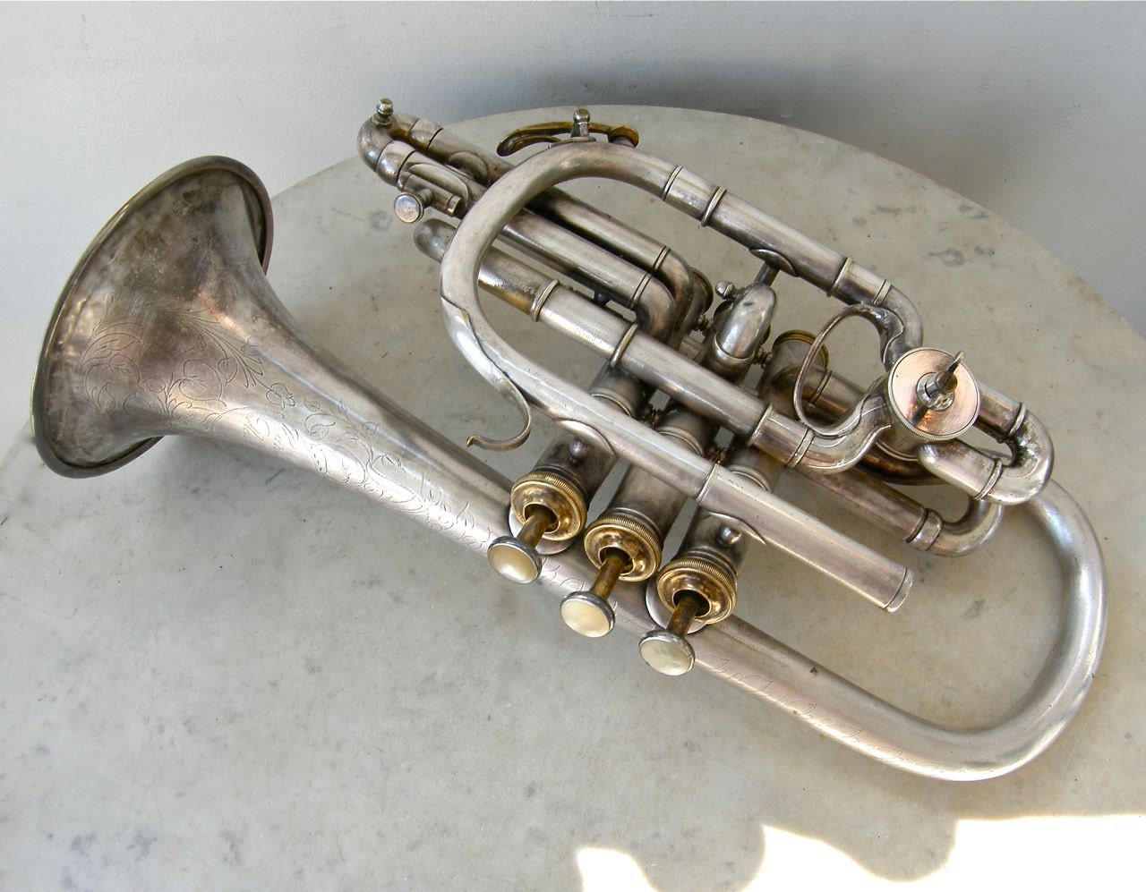 SILVER over BRASS CORONET Trumpet Mop Buttons Original Hard Case Carl Fisher New York