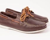 Vintage brown Bass boat shoes size 11