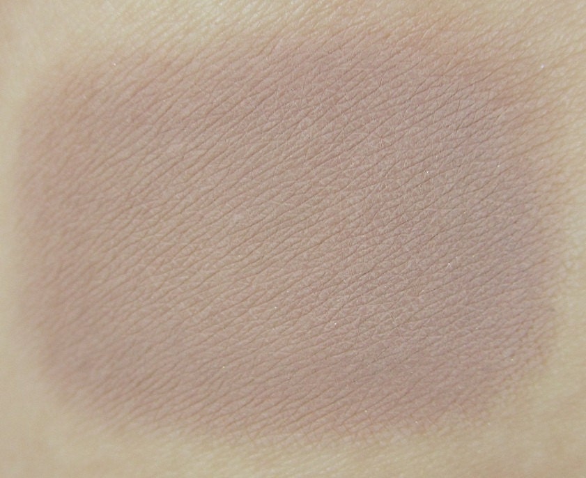 Arabian Velvet - Matte Taupe Mineral Eyeshadow