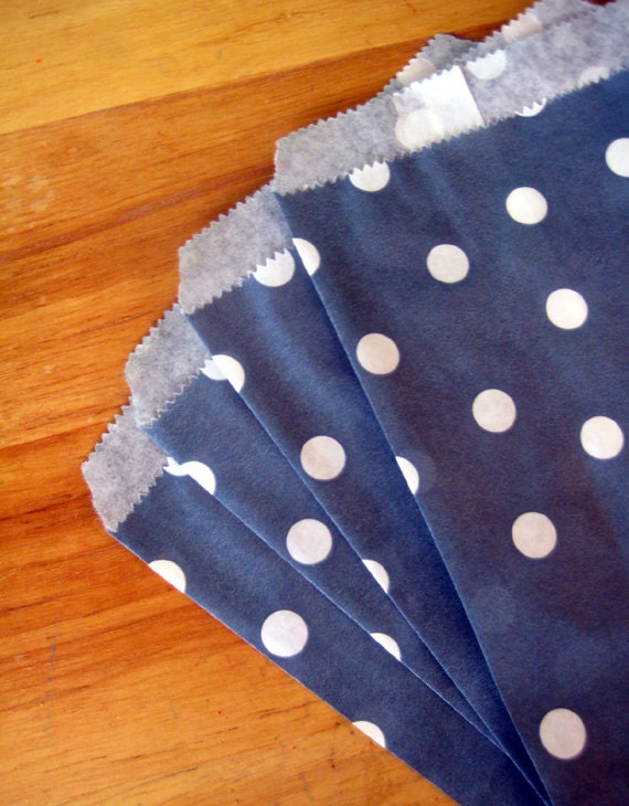 Navy Blue Polka Dot Paper Bags -25- Candy Buffet, Party Favor, Wedding Favor - 5 x 7 Medium Goodie Bags