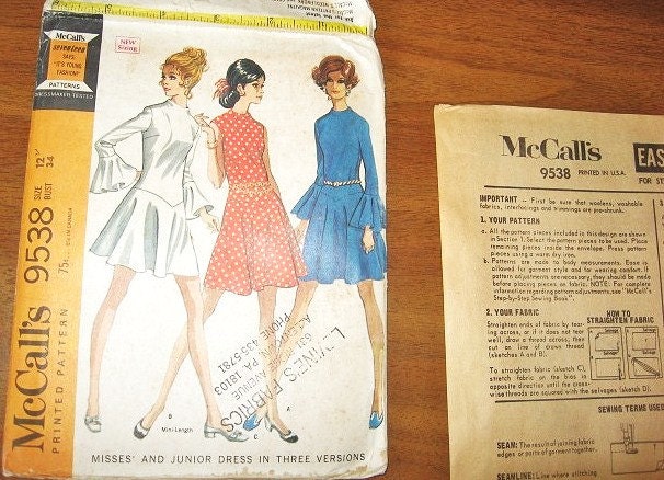 Flirty Drop Waist Dress with Flared Skirt Flounced Sleeves Vintage 1960s Simplicity Women's Seventeen Sewing Pattern 9538 Bust 34 Uncut