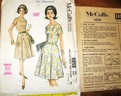 Vintage 1960s Plus Size Dart Fit Dress Scoop Neck Gore Flare Skirt Women's McCall's Half Size Easy Sewing Pattern 6858 Bust 43 Factory Folds