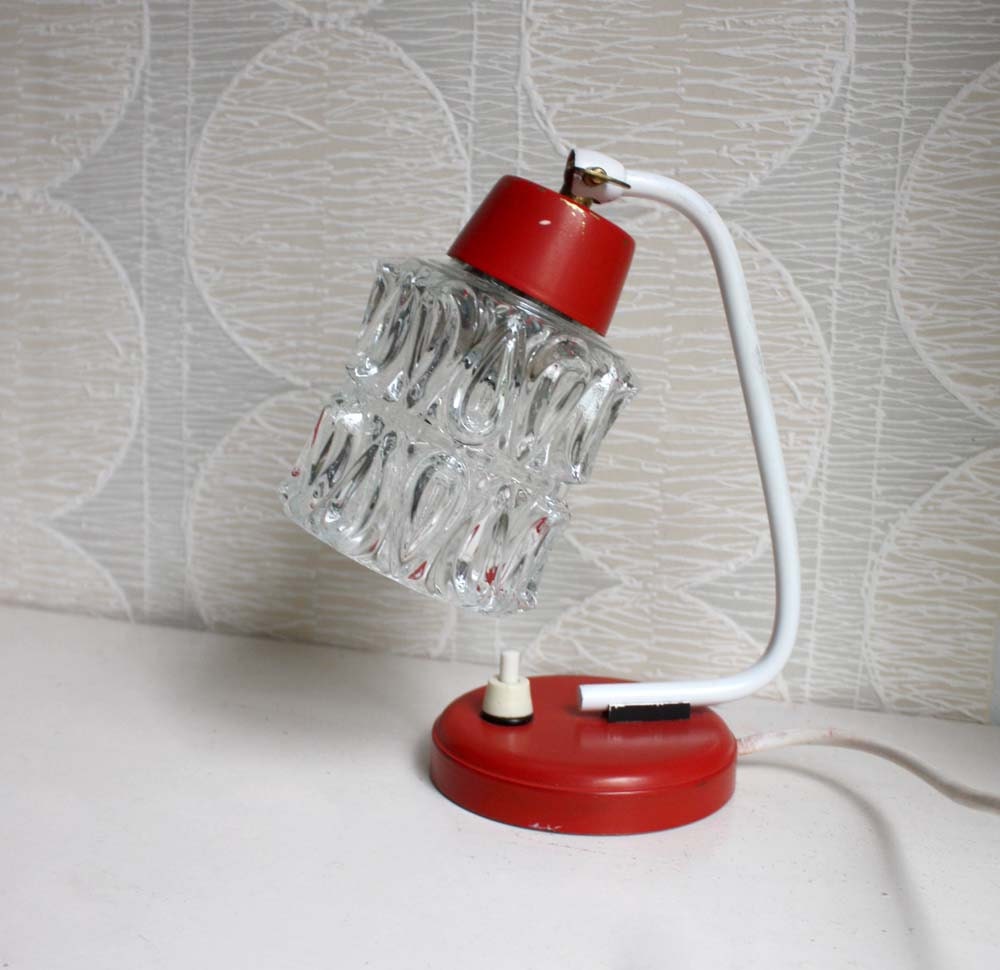 1970s Small Table Lamp. Adjustable Chunky Ice Glass Shade. White and Poppy Red Detail