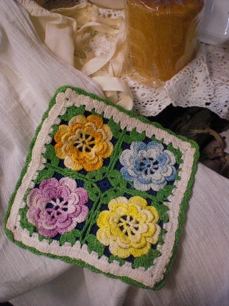 Crochet Flowered Pot Holder