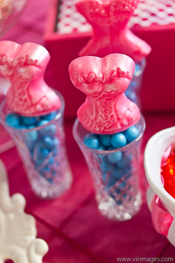 5 Bustier Lollipops: Fire Fuchsia