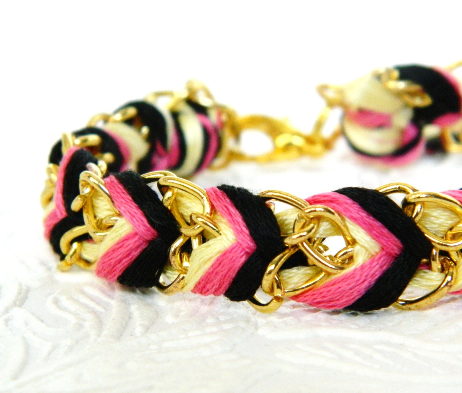 Pink Poppy Seeds - Noir, Folly Pink, & Pale Yellow - Chevron Braided Modern Friendship Bracelet - Gold Chain