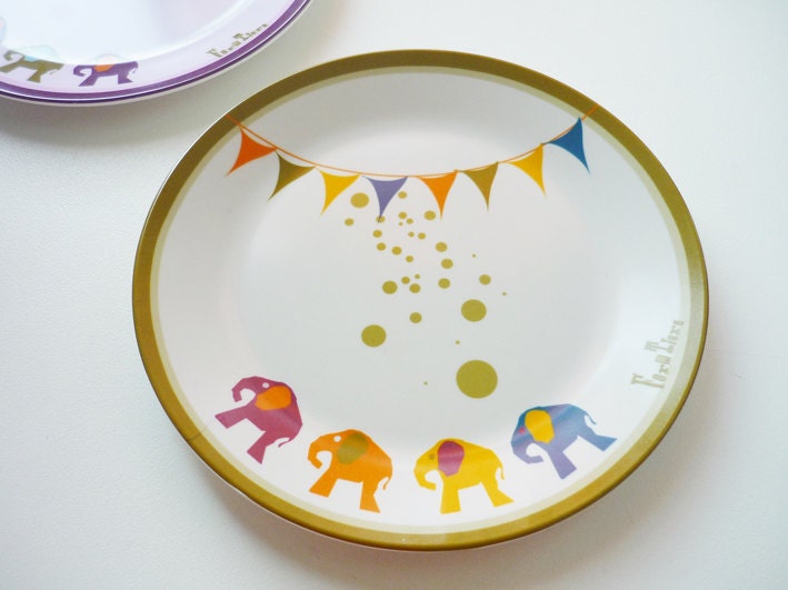 Little plate for little eaters "Circus", 23,5cm, melamine