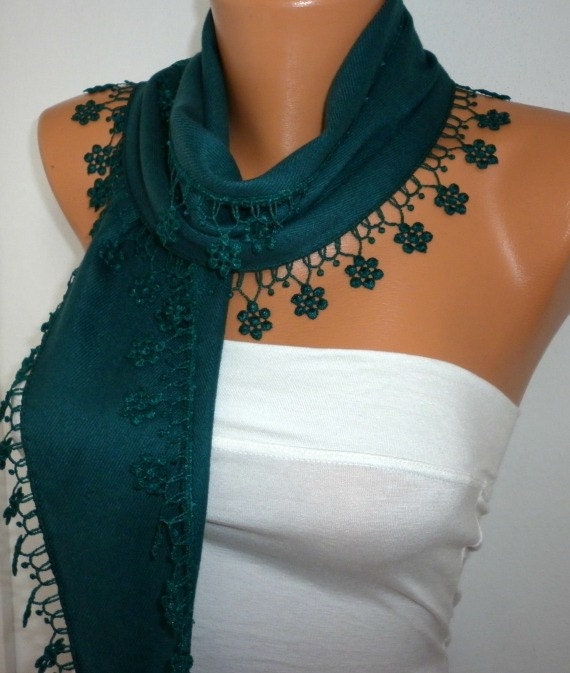 Emerald Green Scarf  -  Pashmina Scarf  -  Cowl Scarf  with Lace Edge - fatwoman