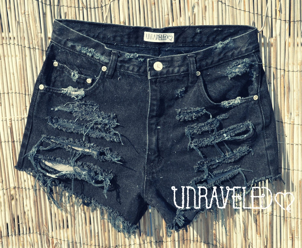 Black High Waisted Shorts (MEDIUM)