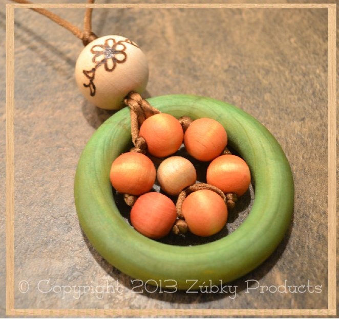 NEW 2013 SPRING DESIGN - Zúbky Sensory Teething Necklace for Natural Nursing Breastfeeding Babywearing Mamas "Hippie Love"