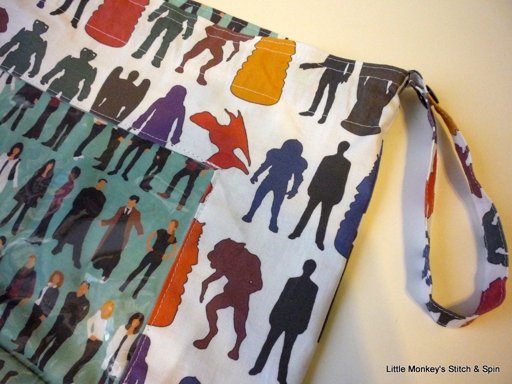 Reversible WIP Bag, Size Large, with vinyl window, Doctor Who