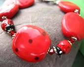 Lady Bug Beaded Bracelet: Red bead bracelet - Ladybug Bracelet - Kazuri Bead Bracelet- Red Lampwork Bracelet