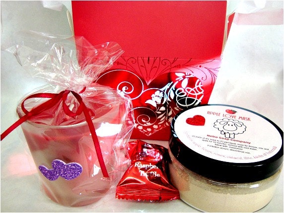 Apple Valentine Gift, Apple Rose Mud Mask, Apple Candle, Apple Love Valentine