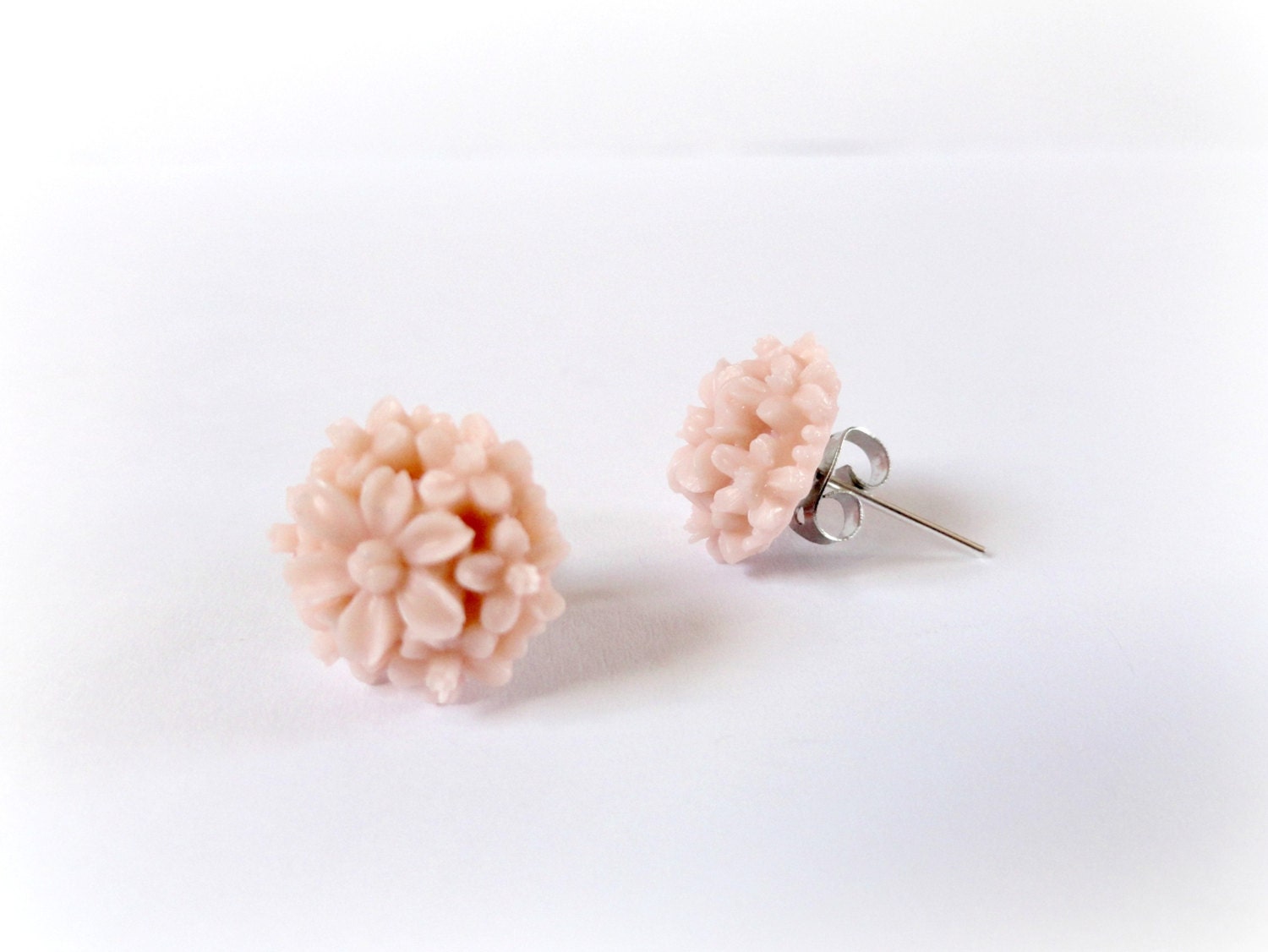 Pink flower bouquet post earrings - romantic pink floral Resin cabochon cameo Soft pastel everyday jewelry gift for her mother valentine