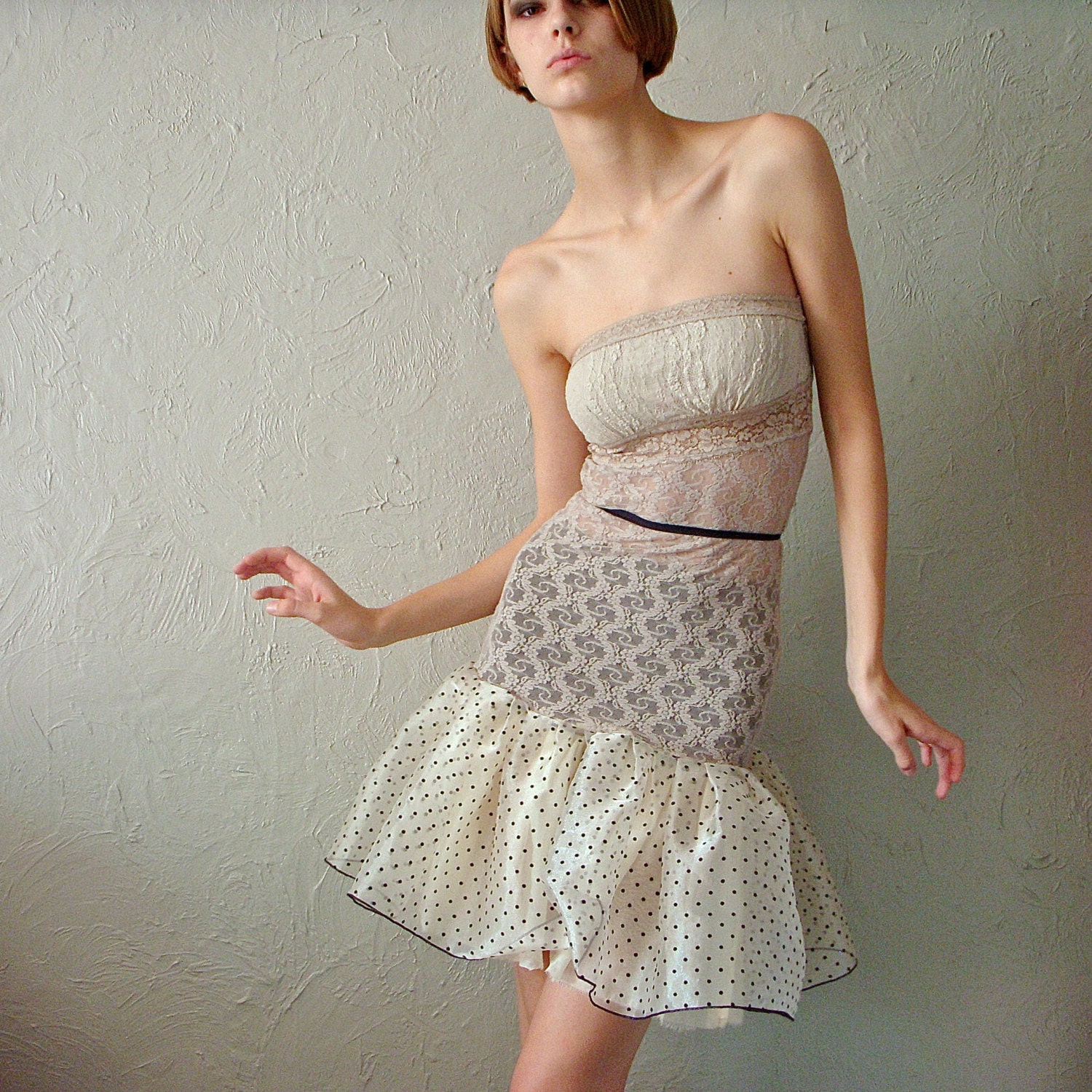 Sheer Cream Lace Dropped Waist Body Con Dress